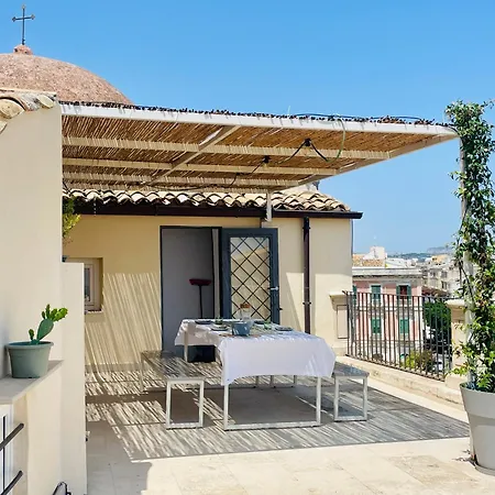 Lägenhet Alma Maris Terrazza Al Tempio By Bed&bros Syrakusa
