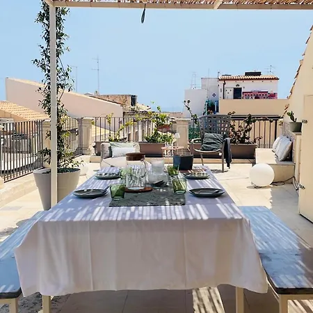 Alma Maris Terrazza Al Tempio By Bed&bros *