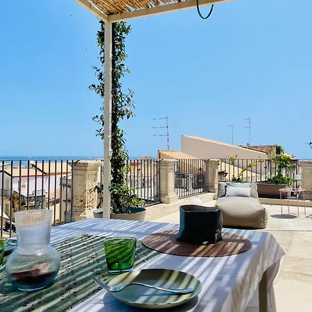 Alma Maris Terrazza Al Tempio By Bed&bros Syrakuzy